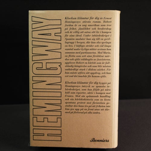 Ernst Hemingway - Klockan klämtar för dig