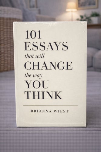 101 Essays That Will Change the Way You Think (Normal size – not pocket)