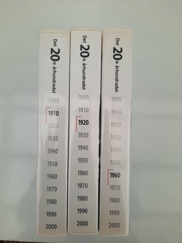 3 st VHS: Det 20:e århundradet: 10-tal + 20-tal + 60-tal historia - dokumentär