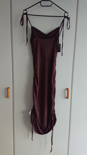 NLY ONE Klänning, Ruched Drapy Dress, ny med lappar