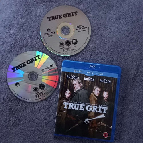 True grit | Jeff Bridges | Matt Damon | 2-disc | Svensk utgåva.