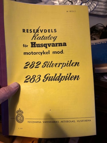 RESERVDELSKATALOG för Husqvarna motorcykel mod. 282 Silverpilen 283 Guldpilen,