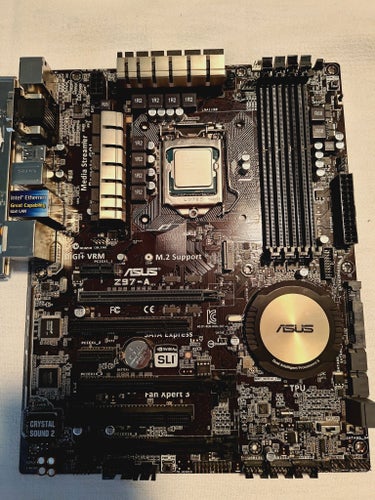 ASUS Z97-A Moderkort med Intel Core i5-4460 Processor