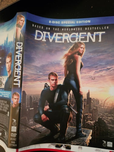 Divergent - 2-Disc Special Edition DVD