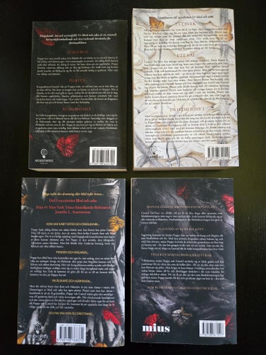 Blod och aska serien, 4 böcker skrivna av Jennifer L. Armentrout