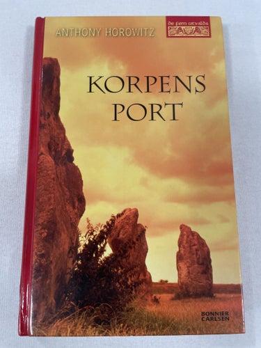 Korpens port | Anthony Horowitz | De fem utvalda | Kartonnage