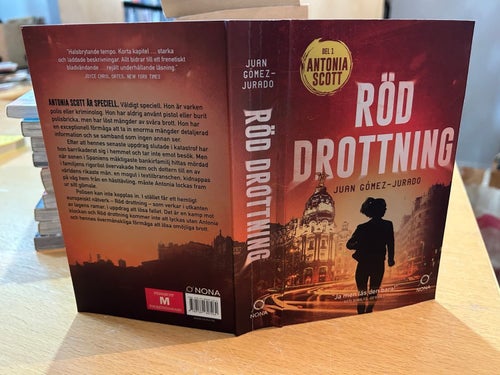 Röd drottning av Juan Gómez-Jurado, bok, very good plus