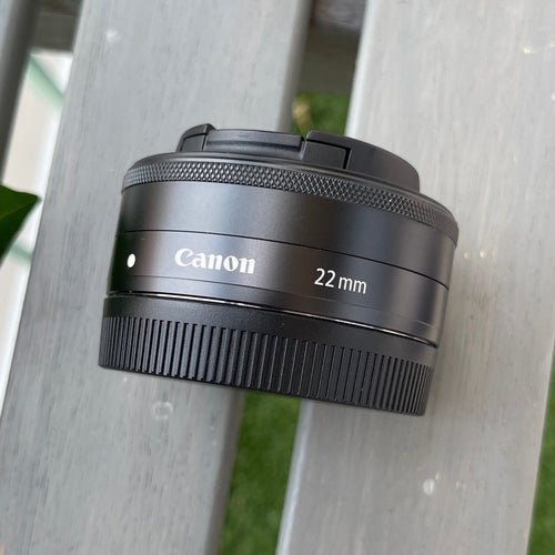 Canon EF-M 22mm f/2 STM – mycket fint skick