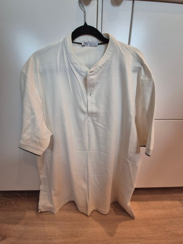 ZARA vit t-shirt, storlek XL