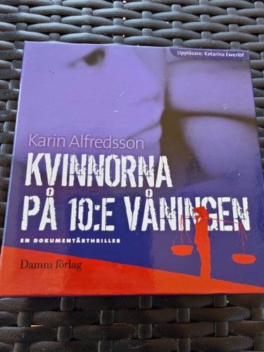 Kvinnorna på 10:e våningen - Karin Alfredsson - 2008
