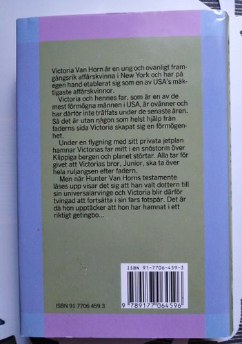 Pappas flicka av William J. Coughlin. Inbunden 356 sidor.
