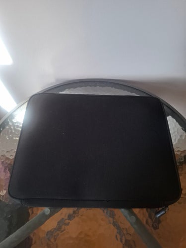 Laptopfodral, foam, mycket gott skick