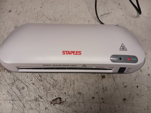 STAPLES Pouch Laminator A4 Size Modell 25973-EU