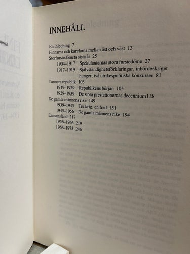 Finlands linje, kommentar till ett okänt folks okända historia av Paavo Haavikko