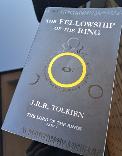 The Fellowship of the Ring av J.R.R. Tolkien. English