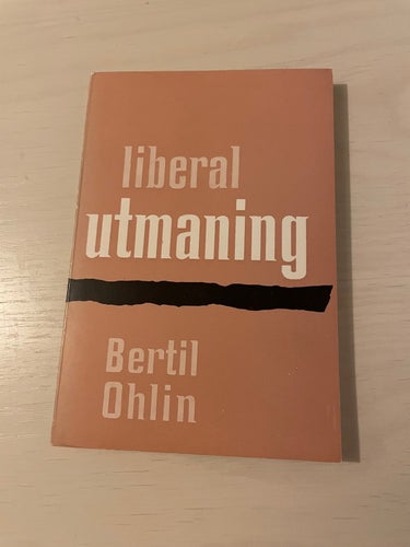 Liberal utmaning / Ohlin, Bertil