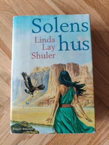 Solens hus av Linda Lay Shuler, 1987