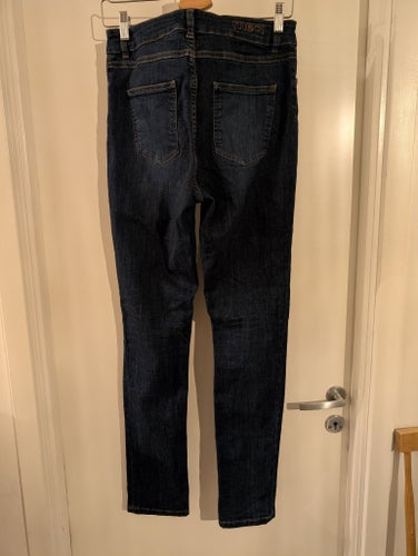 me&i blåa jeans, storlek 30 32