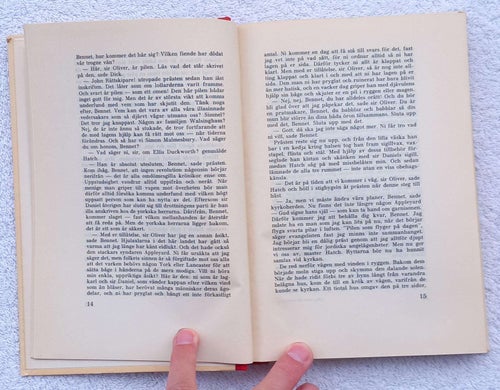 Robert Louis Stevenson: Den svarta pilen – en berättelse från rosornas krig
