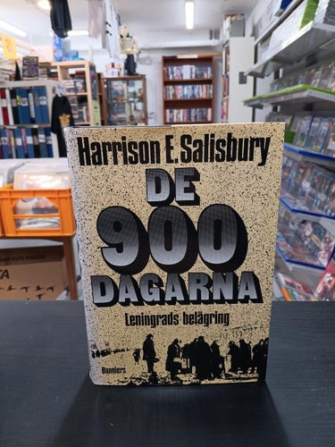 DE 900 DAGARNA