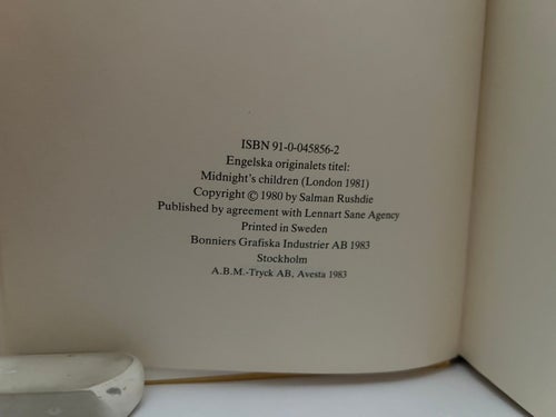 Midnattsbarnen av Salman Rushdie, Very Fine plus