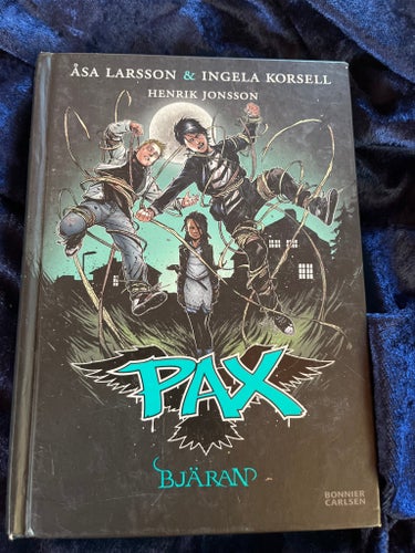 PAX, Bjäran av Åsa Larsson & Ingela Korsell, 2015
