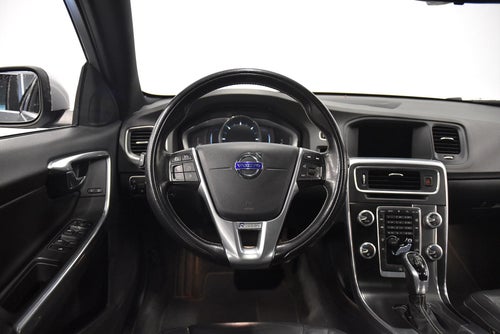 Volvo V60 D4 AWD Aut R-design Drag Skinn Taklucka P-värm H/K 190hk