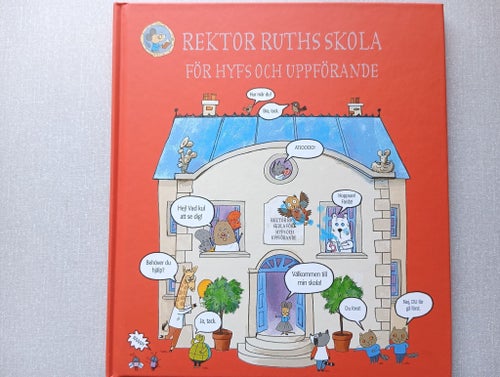 Rektor Ruths Skola För Hyfs Och Uppförande, James Macaine / Rosie Reeve 2018