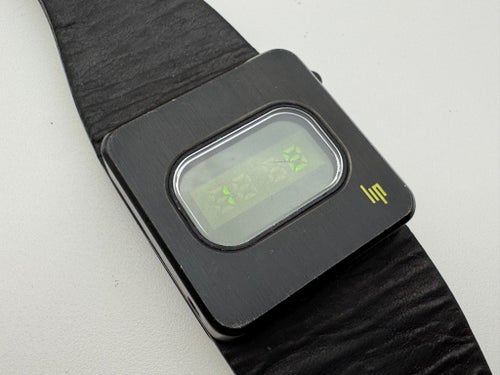 Lip Diode Led Watch Digital Men Cca 1976