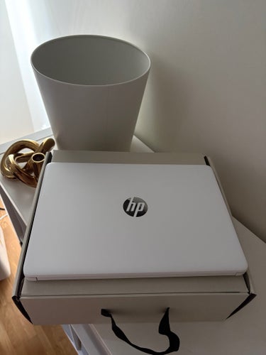 HP Laptop 14-dq0xxx