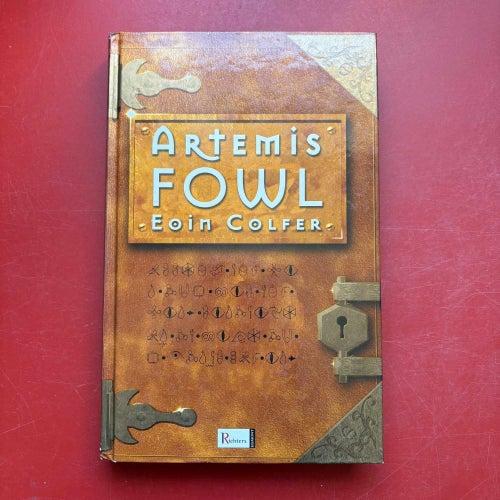 ARTEMIS FOWL + ARTEMIS FOWL SLIPAD OPAL Eoin Colfer