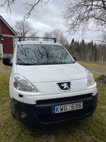 Bilen ska bort - skåpbil - Campervan - Minivan - Peugeot Partner
