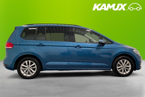 Volkswagen Touran 1.4 TSI 7 sits
