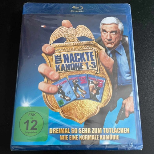 DIE NACKTE KANONE 1-3. BLU-RAY 3-DISC BOX. TYSK UTGÅVA, SVENSK TEXT. INPLASTAD