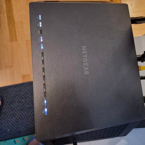 NETGEAR Router utan strömsladd