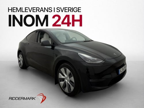 Tesla Model Y Long Range AWD Total-Självkörning Pano Drag