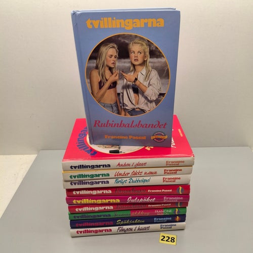 Tvillingarna x10 Bokpaket - Se bilder för titlar