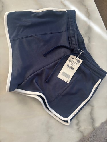 Zara mörkblå shorts, storlek M
