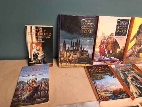 Sanningens svärd - Terry Goodkind