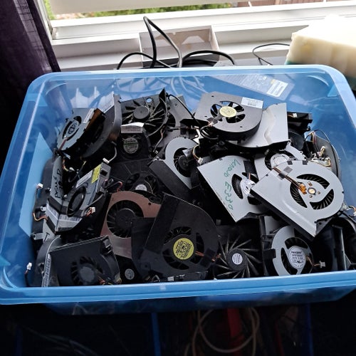 Blandade laptopfläktar över 2 kg