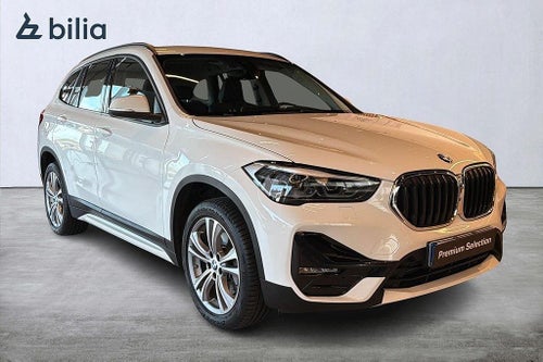 BMW X1 sDrive20i sDrive 20i Aut Sport Line | Navi | HUD | *Fri Service