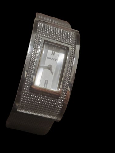 Art Deco Curvex DKNY Damklocka