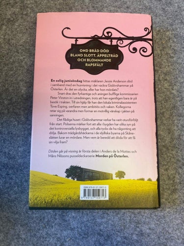 Anders de la Motte / Måns Nilsson - Morden på Österlen - Döden går på visning