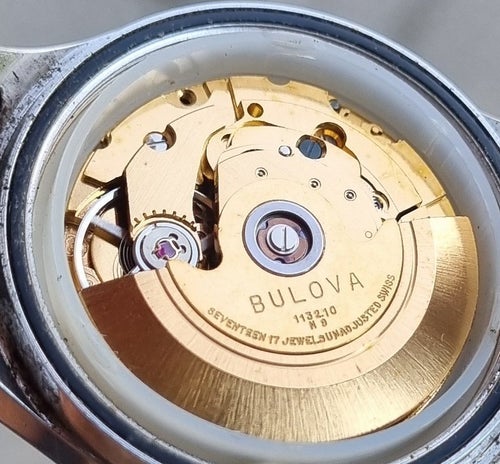 Vintage 1979 Swiss BULOVA Oceanographer 1132.10 Herrklocka med automatisk dag