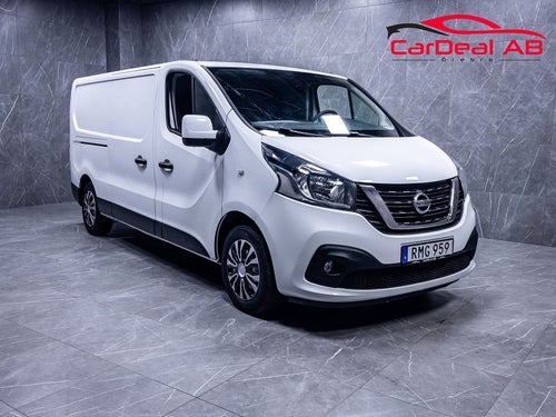 Nissan NV300 Skåpbil 2.9t 1.6 dCi 120hk 3-Sits Webasto Värmare Drag