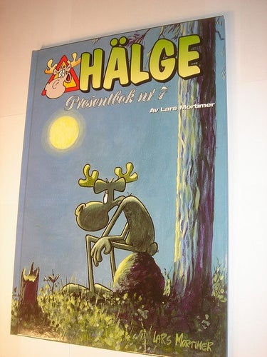 HÄLGE PRESENTBOK nr 7 !! NY OLÄST !!!