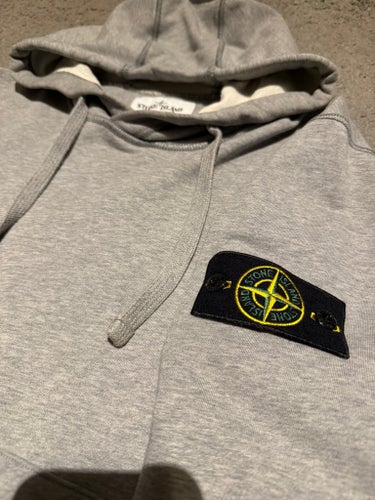 Stone Island grå huvtröja, storlek S