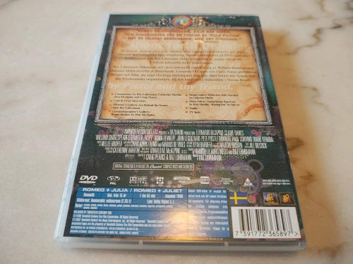 Romeo + Julia - Special Edition m. Leonardo DiCaprio och Claire Danes på DVD
