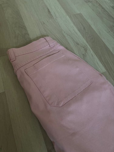 Rosa jeanskjol, storlek 38