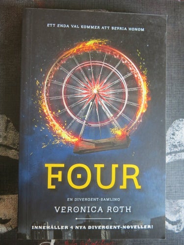 Four: En Divergent-Samling av Veronica Roth